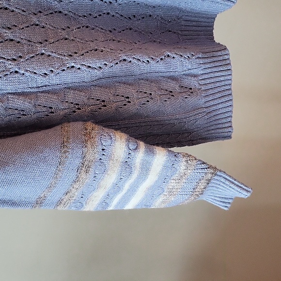 Mixed-Sleeves Sweater - Picture 2 of 6